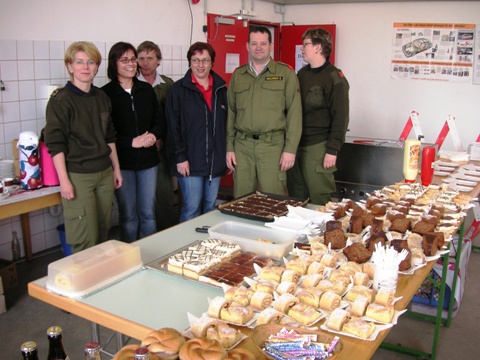 Für den großen und kleinen Hunger sorgten die Gföhler FF-Mitglieder vor