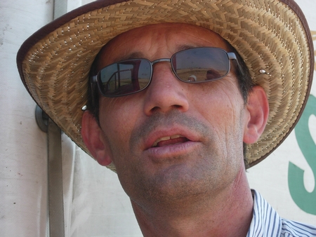 Der erste in der Reihe, der Coole mit der Sonnenbrille - das ist der Franz. Den seh ich jeden Sommer!